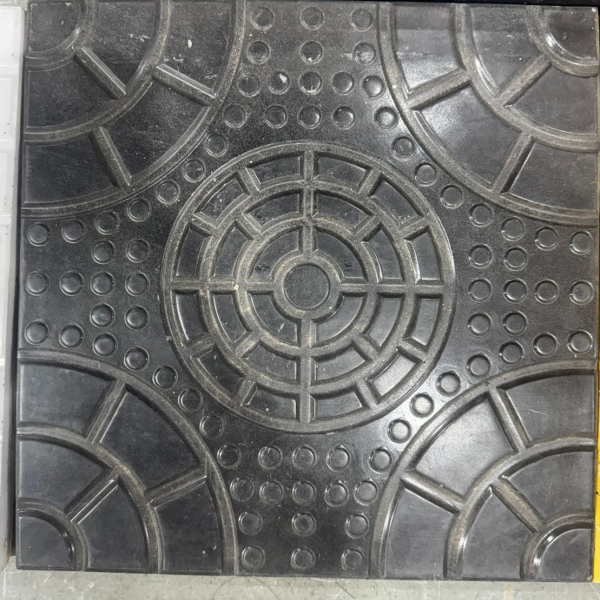 RANGOLI (BLACK)